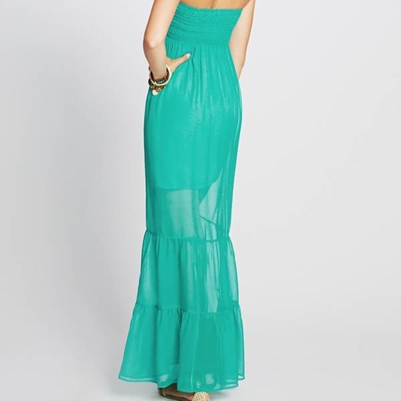 NEW GUESS Smocked Silk Maxi Dress SZ XS - Picture 2 of 3